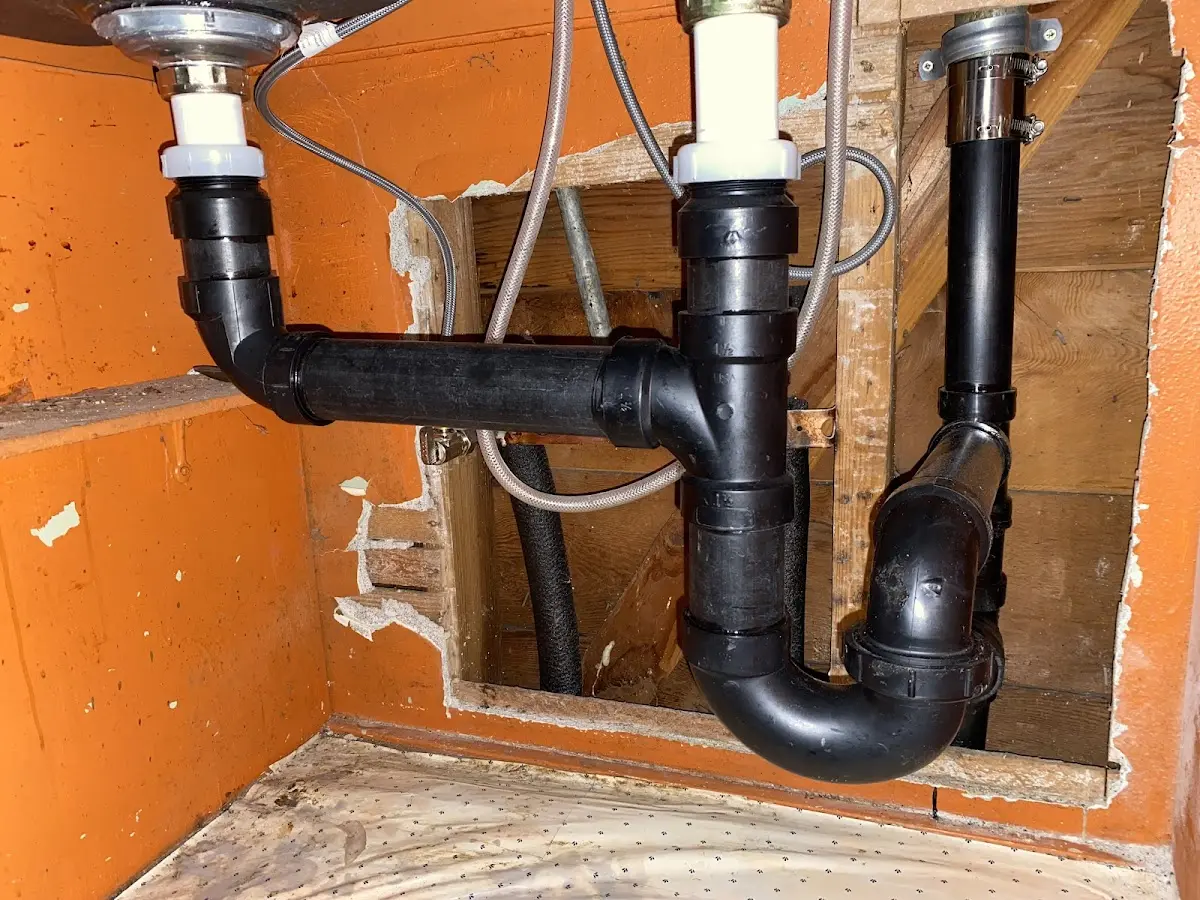 Professional Pipe Bursting equipment and tools on the job in Corinth